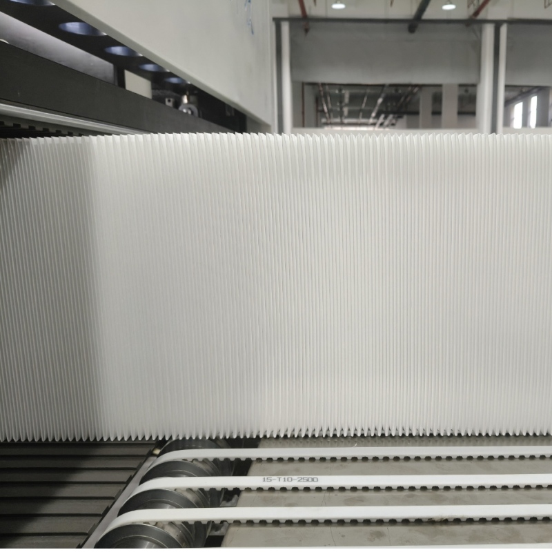 High efficiency automatic HEPA filter paper folding machine